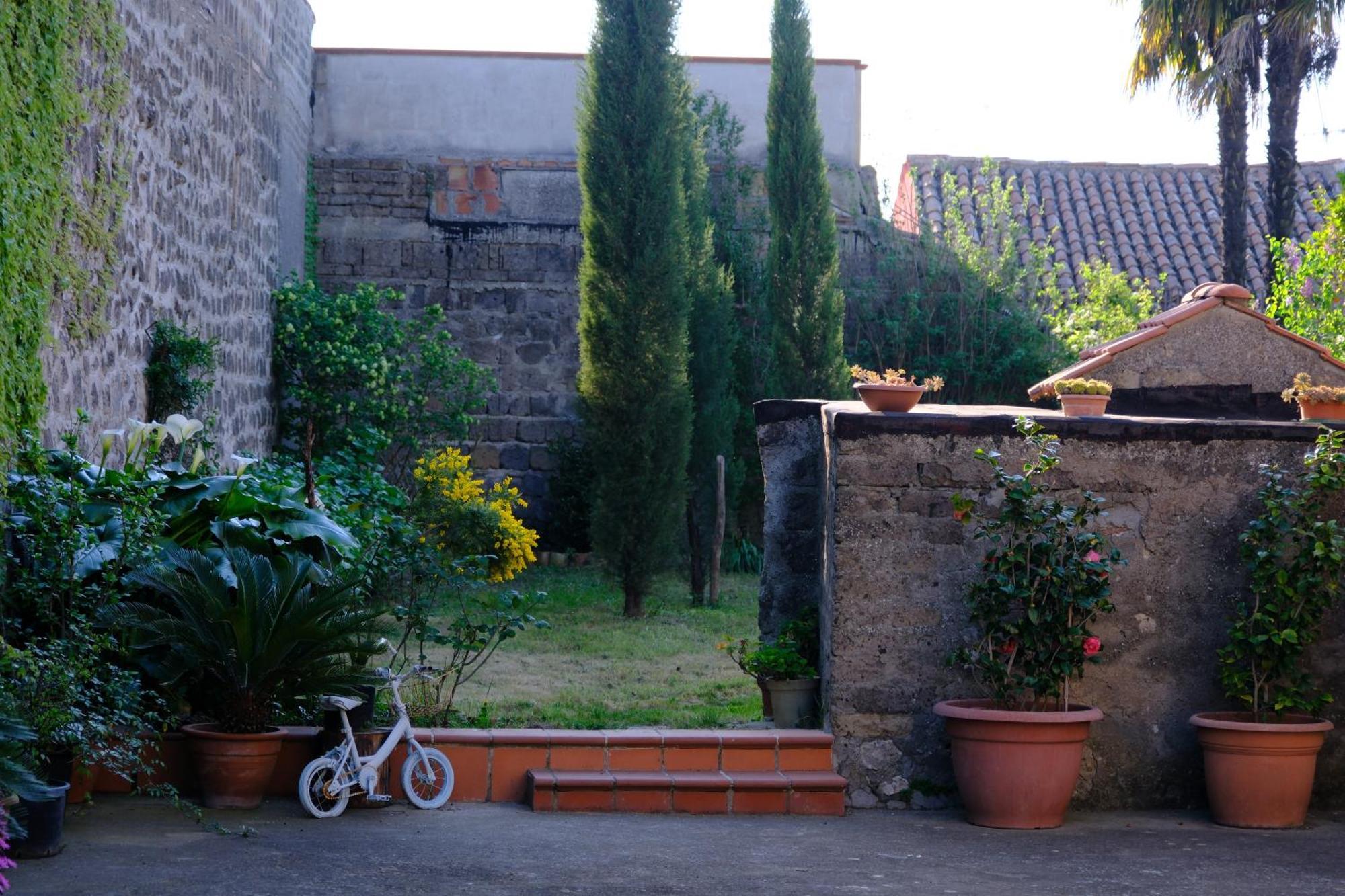 Conte Spencer Bed & Breakfast Caserta Vecchia Exterior photo