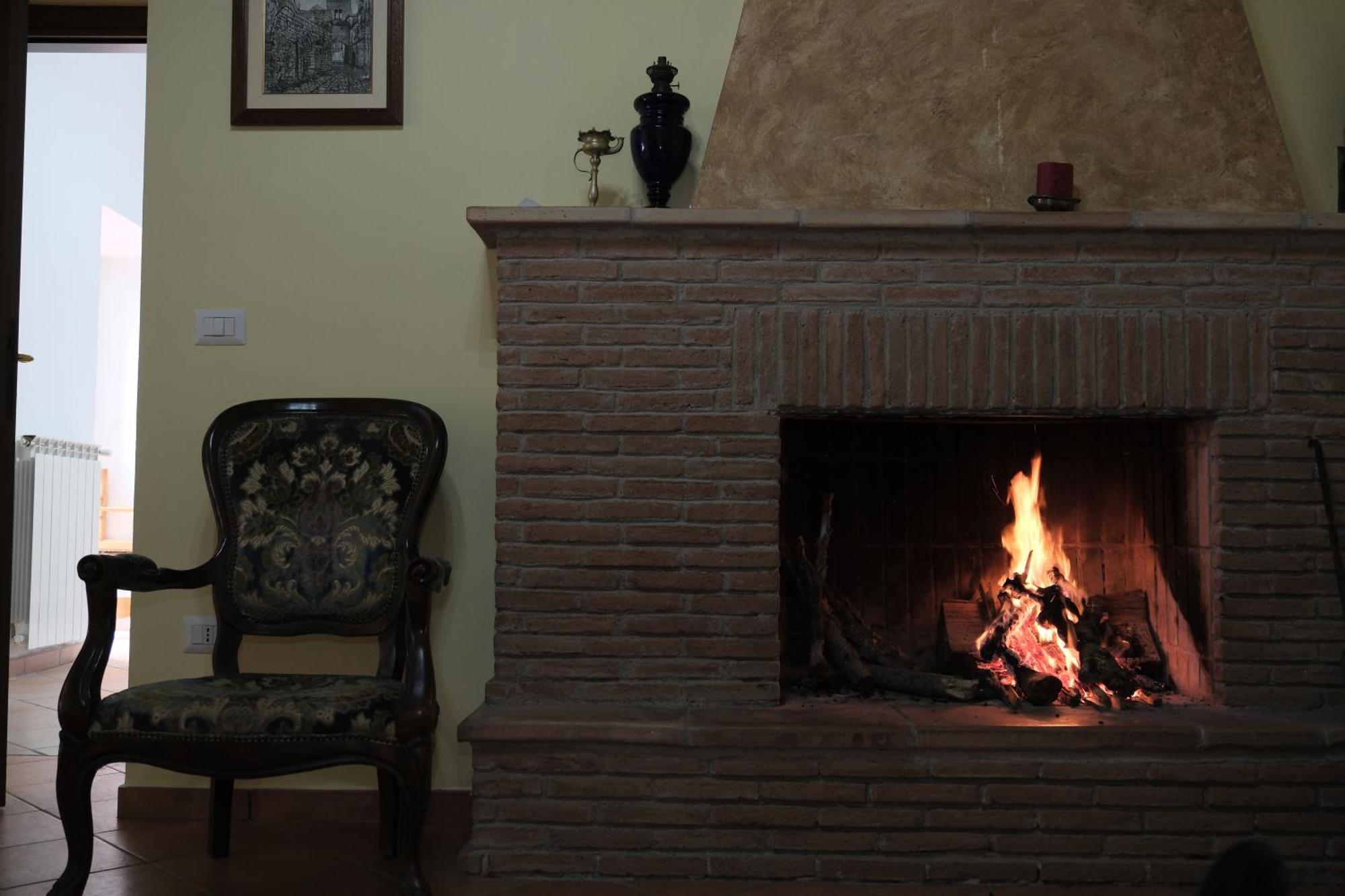 Conte Spencer Bed & Breakfast Caserta Vecchia Exterior photo