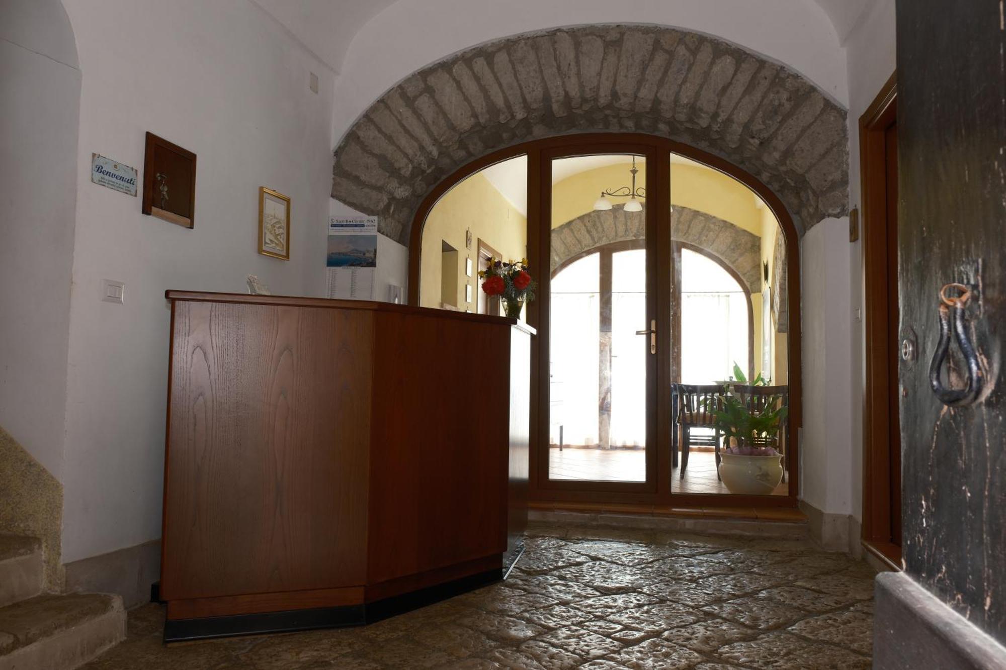 Conte Spencer Bed & Breakfast Caserta Vecchia Exterior photo